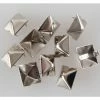 Pyramids Metal - 10pcs